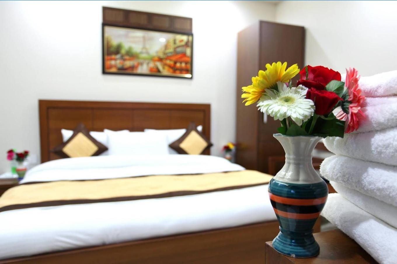 Hotel Hc Grand ニューデリー エクステリア 写真