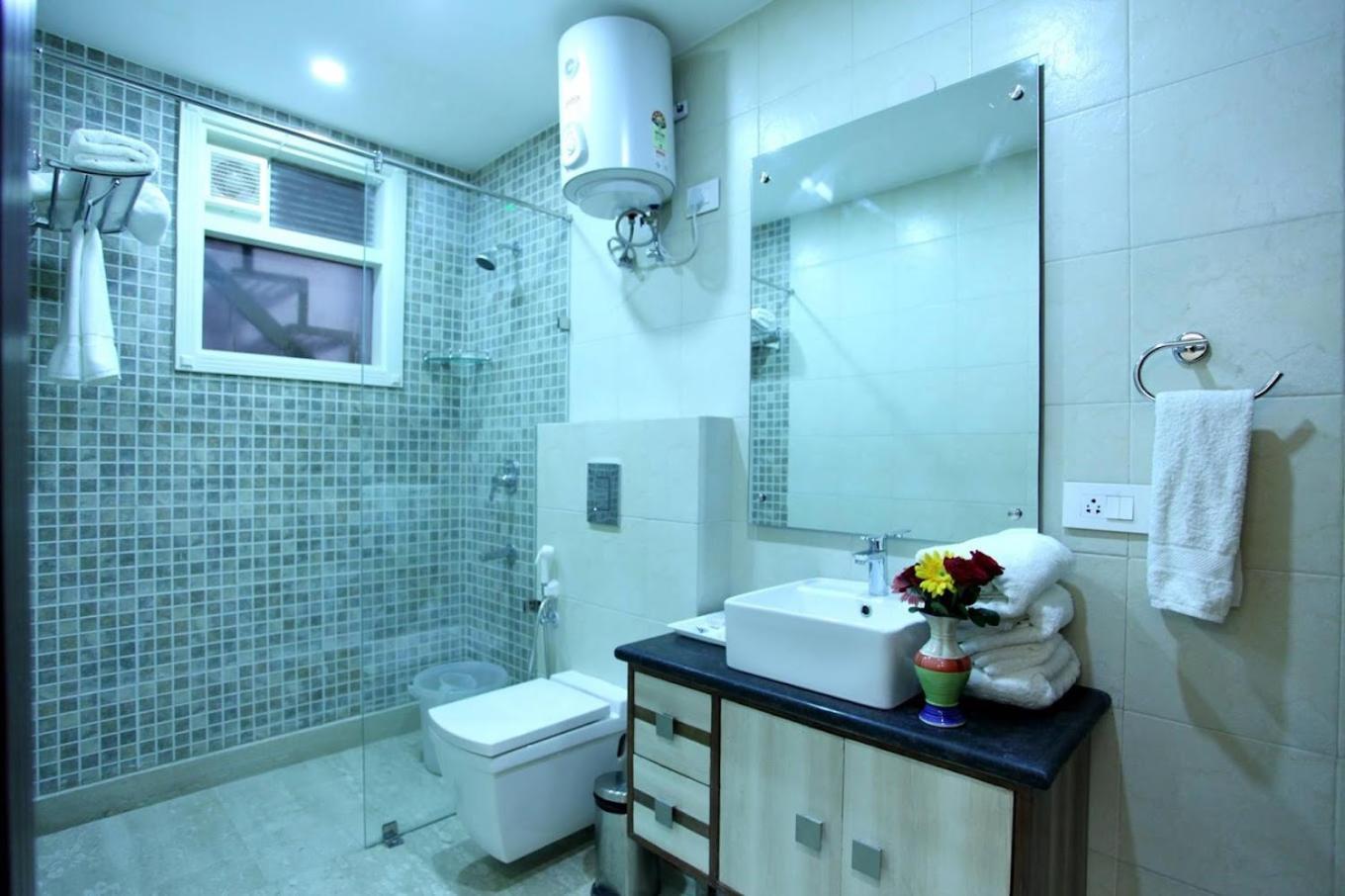 Hotel Hc Grand ニューデリー エクステリア 写真